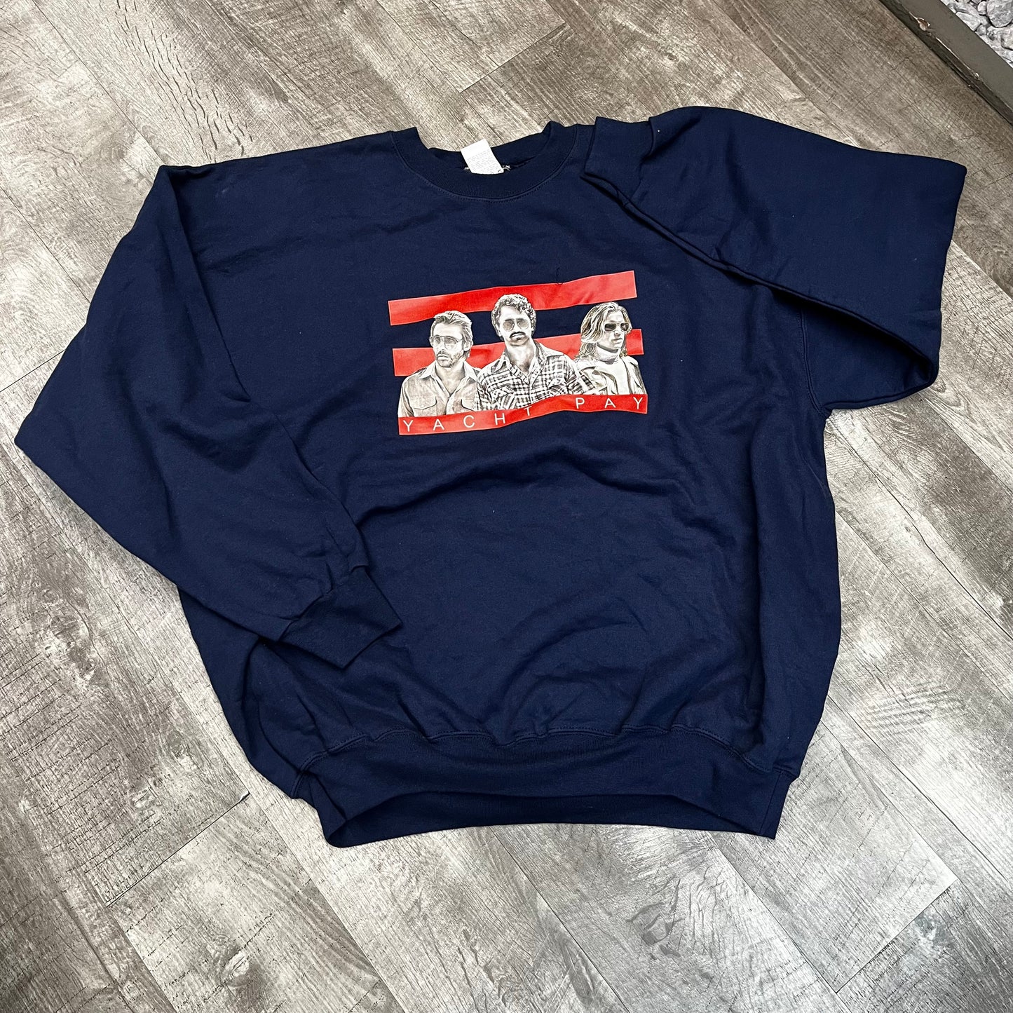 3 kings crew neck