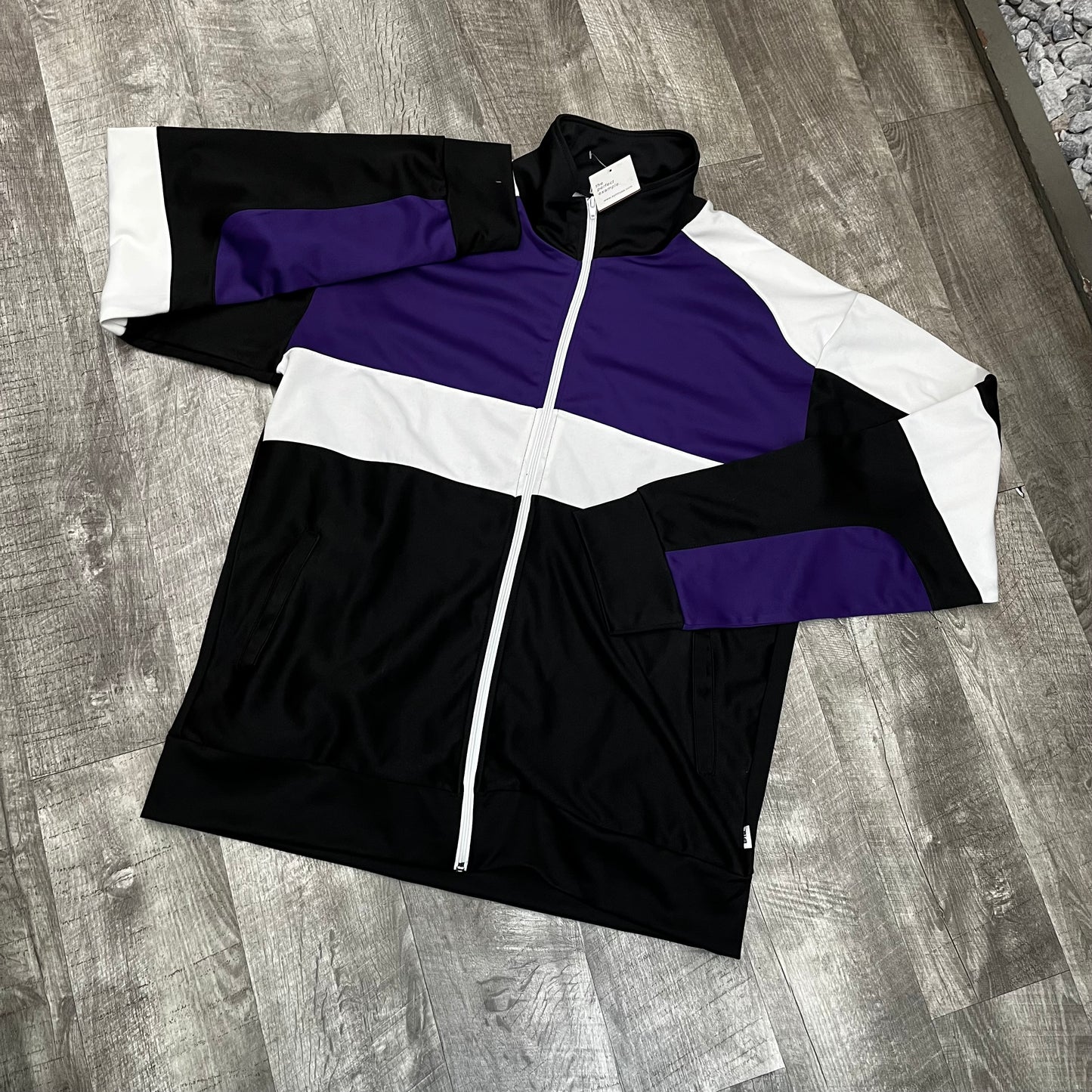 Em track top
