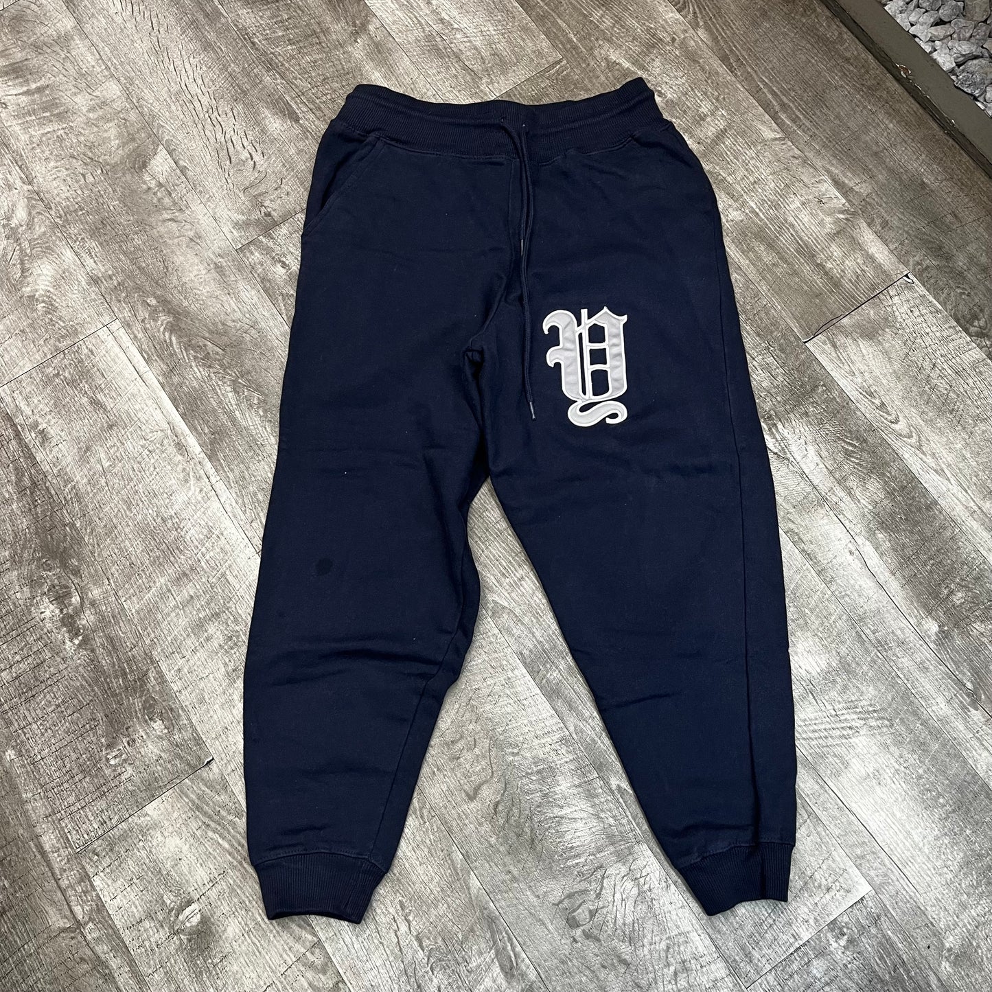 (M) yachtpay sweats