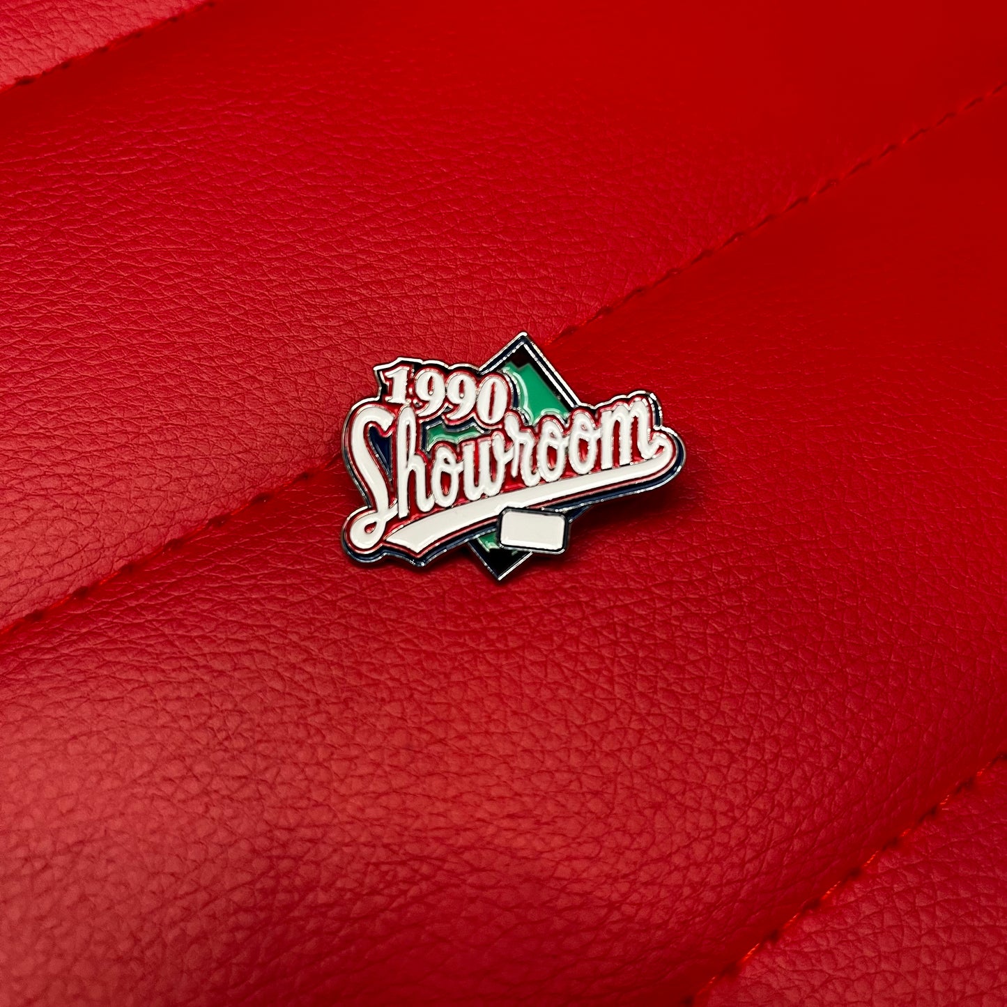 Showroom “1990” pin